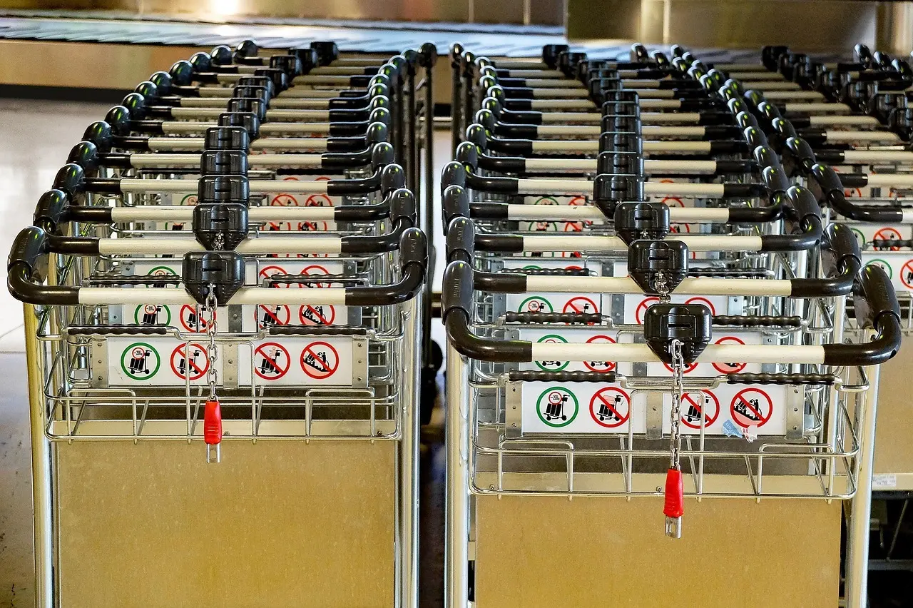 9 pladsbesparende idéer til små badeværelser